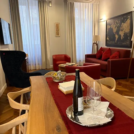 Domvs Spagna Via Gregoriana Apartment Rome