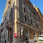 Domvs Spagna Via Gregoriana * Roma